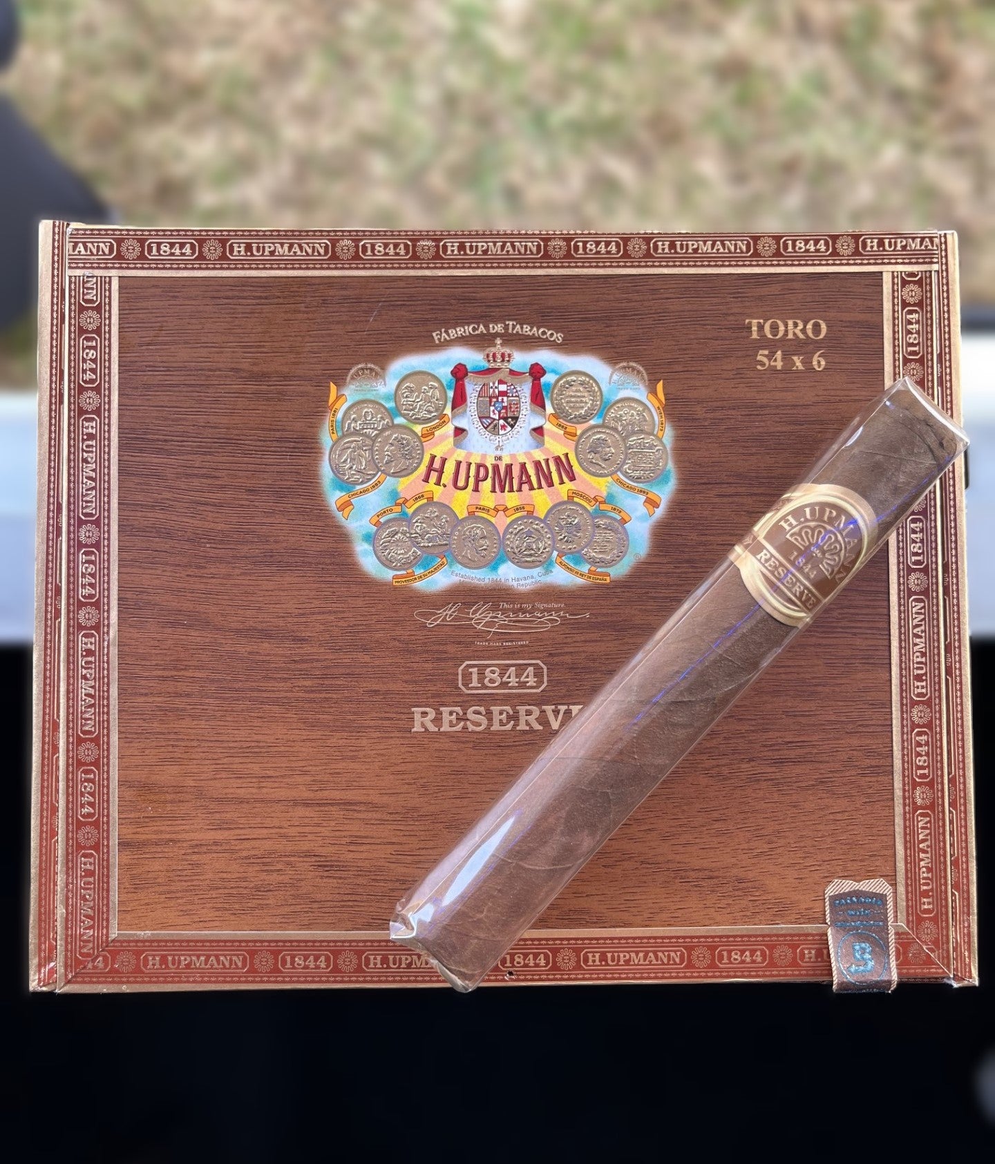 H. Upmann 1844 Reserve Toro